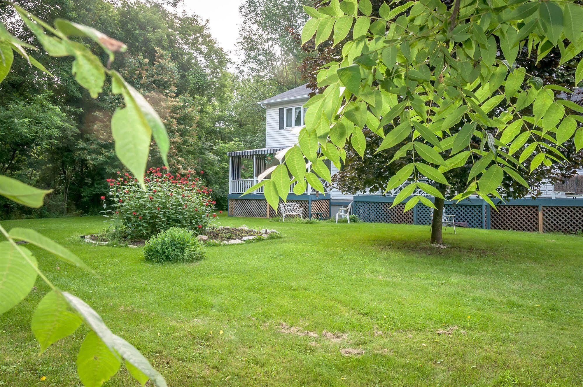 La Villa Rivermead Гатіно Екстер'єр фото